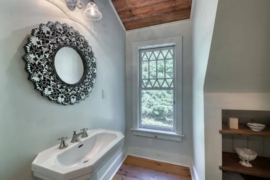 240 August Lane, Greenport, NY 11944 - #3