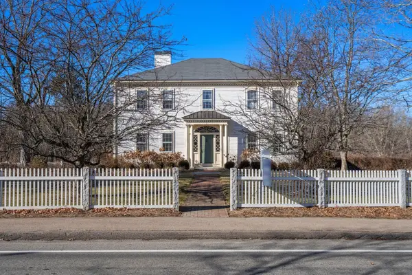 8 Washington Street, Sherborn, MA 01770