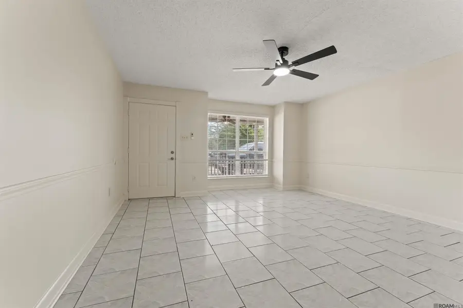 12036 Coursey Boulevard, Baton Rouge, LA 70816 - #3