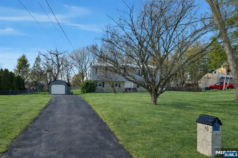 6 Brookside Ave, Beattystown, NJ 07840 - Image #3