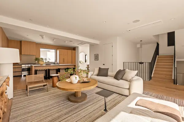 1747 S Marvin Avenue, Los Angeles, CA 90019