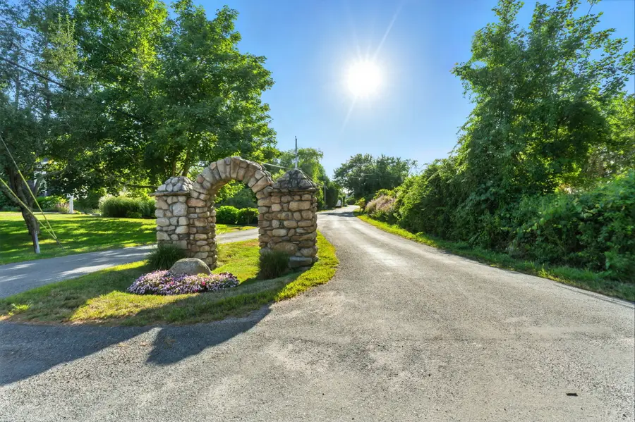 130 South Niantic Drive, Charlestown, RI 02813 - #2