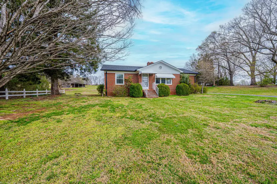 3554 Us Hwy 64 90 Highway W, Taylorsville, NC 28681 - #2