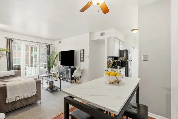 940 Adam Drive #E, Scott Twp, PA 15216