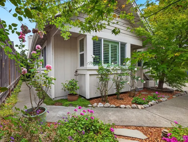1450 Morning Glory Drive, Petaluma, CA 94954