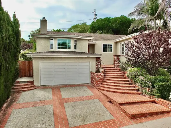 6040 W 76th Street, Los Angeles, CA 90045