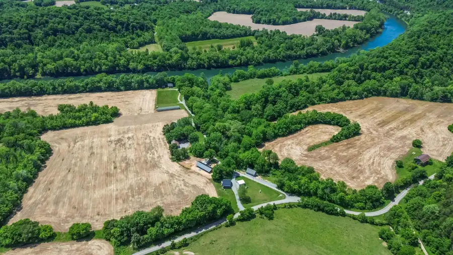 8239 S Highway 379, Jamestown, KY 42629 - #3