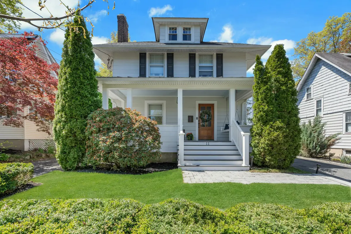 11 Lewis Ave, Summit, NJ 07901 - #1