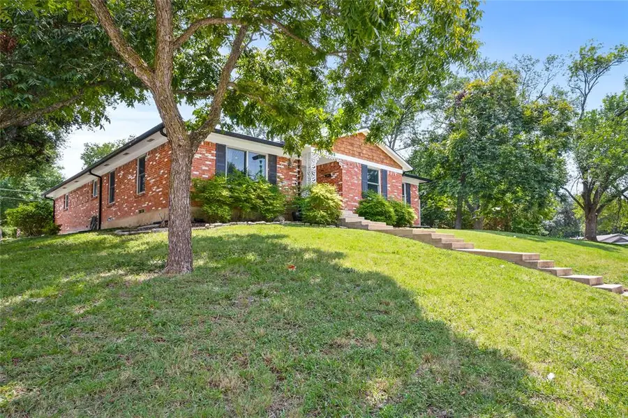 2308 Oldbridge Drive, Dallas, TX 75228 - Image #3