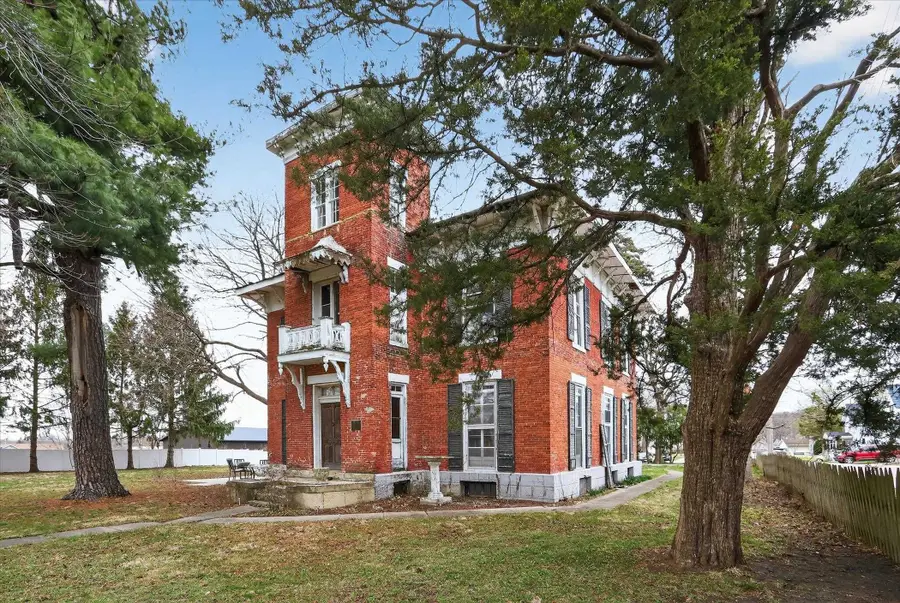 628 Buchanan Street, Belvidere, IL 61008 - #2