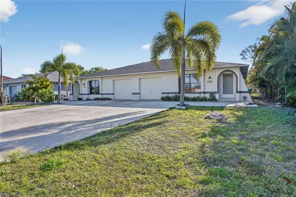 1413/1415 SE 23rd Place, Cape Coral, FL 33990