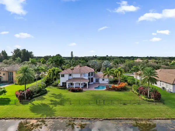 14403 Jockey Circle South, Davie, FL 33330