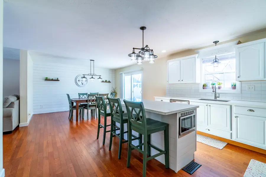 4347 E Fox Run Drive, Syracuse, IN 46567 - #3