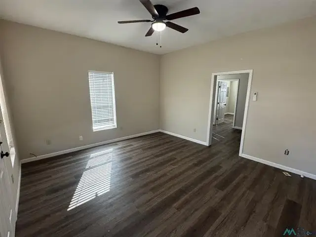 206 S 8th, Artesia, NM 88210 - #3