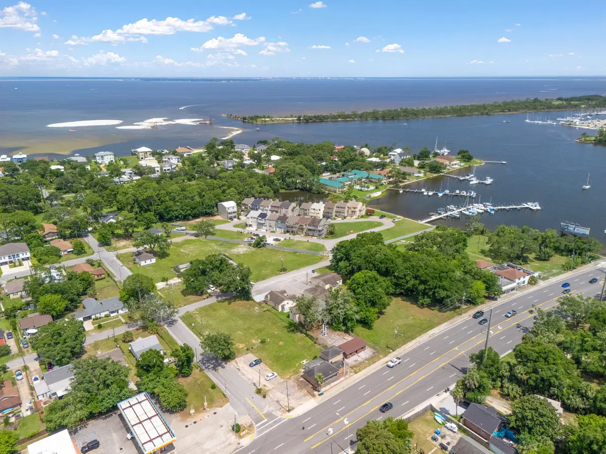 612 S 1st St, Pensacola, FL 32507 - Image #1
