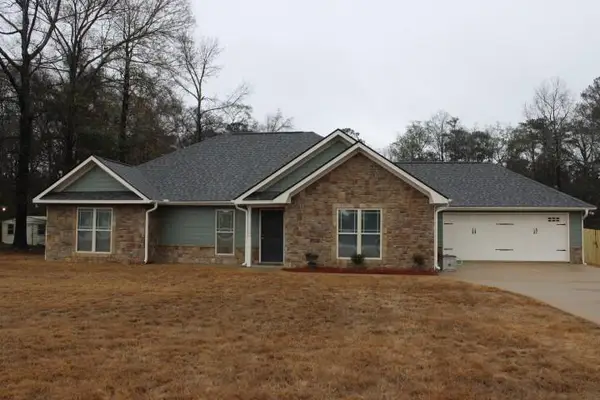 3 Isbell Road, FORT MITCHELL, AL 36856