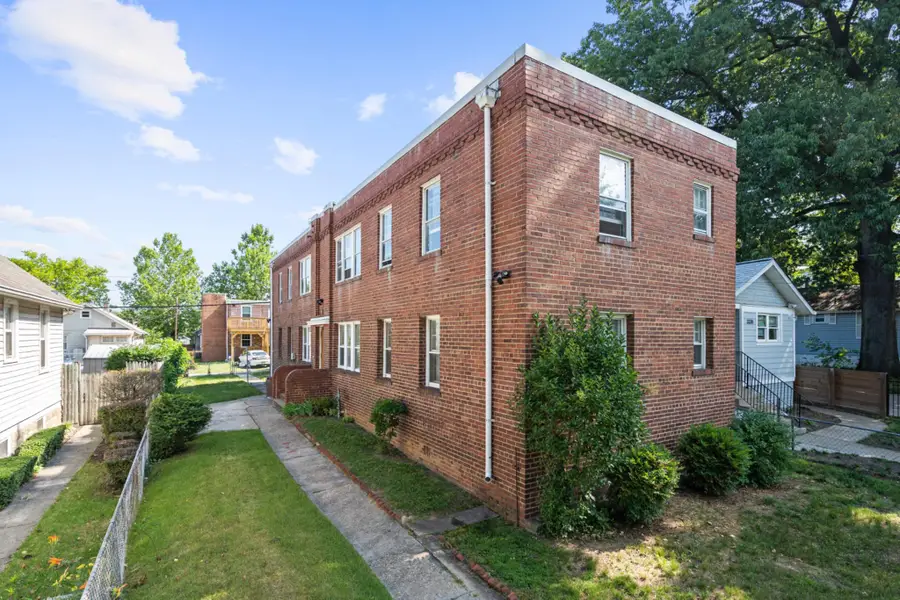 3320 E St Se, Washington, DC 20019 - #2