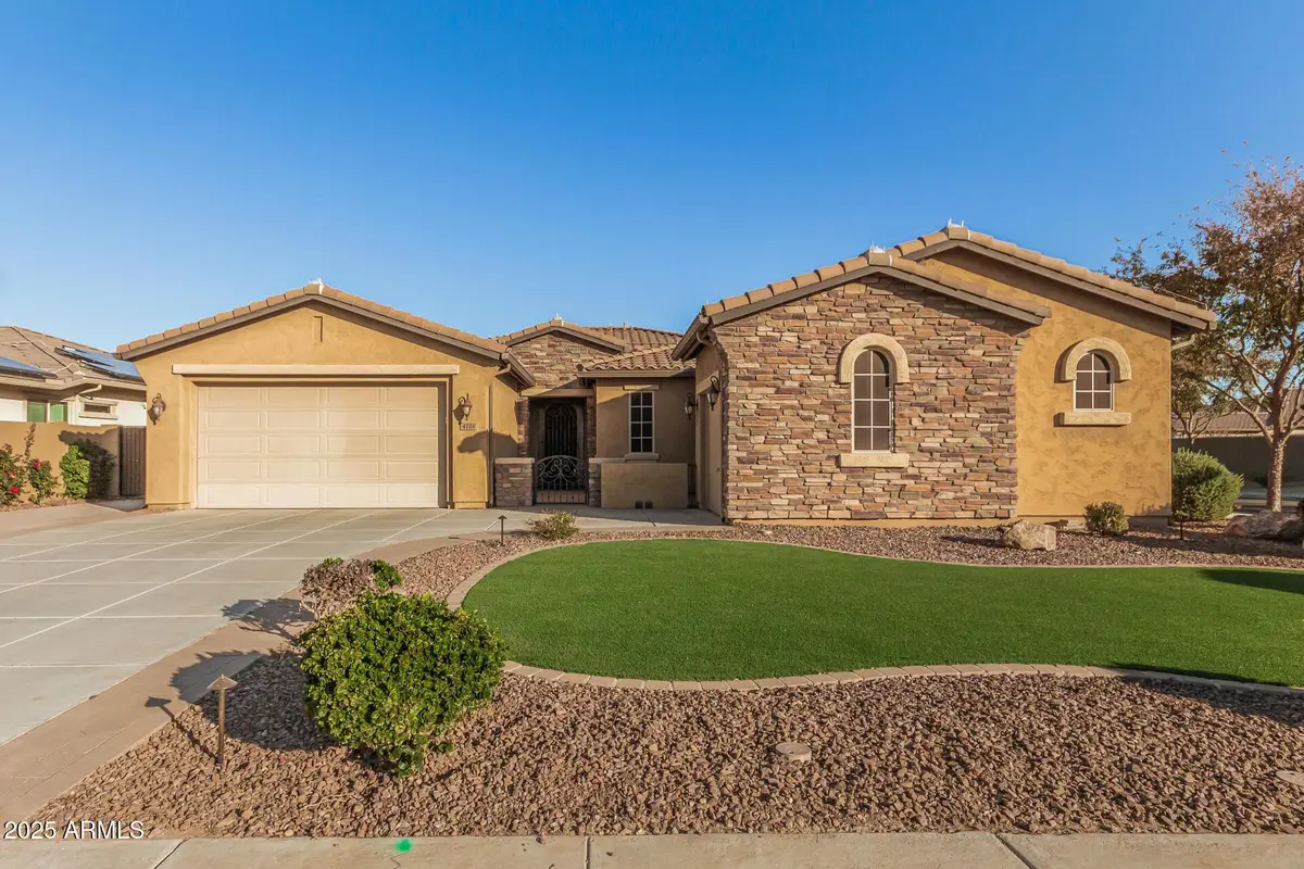 4721 N ALDEA Road, Litchfield Park, AZ 85340 - Image #1