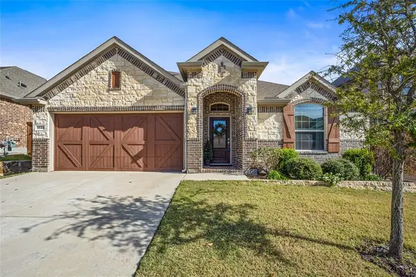 5533 Annie Creek Road, Fort Worth, TX 76126