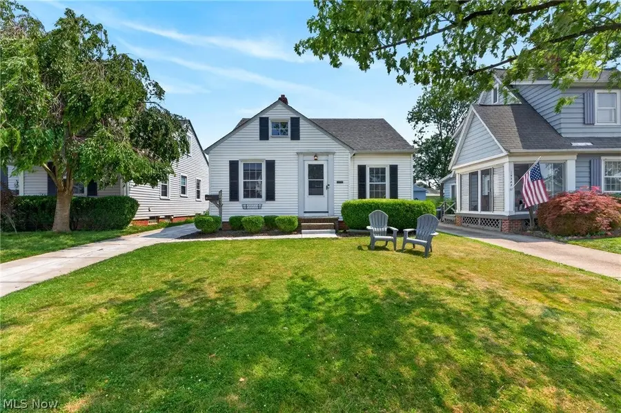19337 Telbir Avenue, Rocky River, OH 44116 - #2