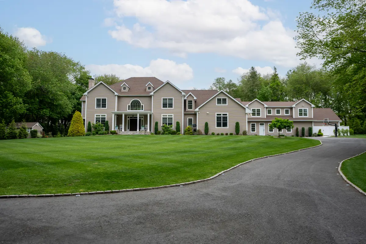 15A Shore Road, Waterford, CT 06385 - Image #1