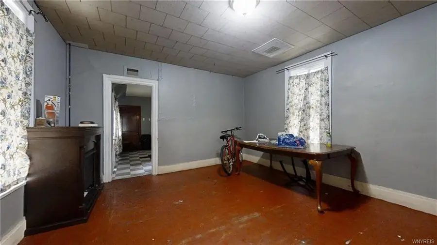 52 Dart Street, Buffalo, NY 14213 - #3