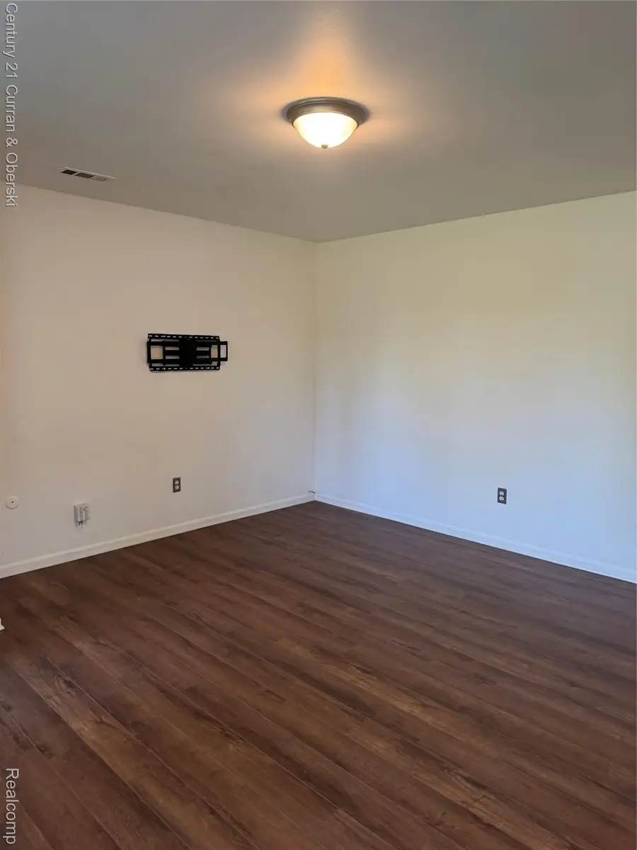 6939 Banner Street, Taylor, MI 48180 - #2