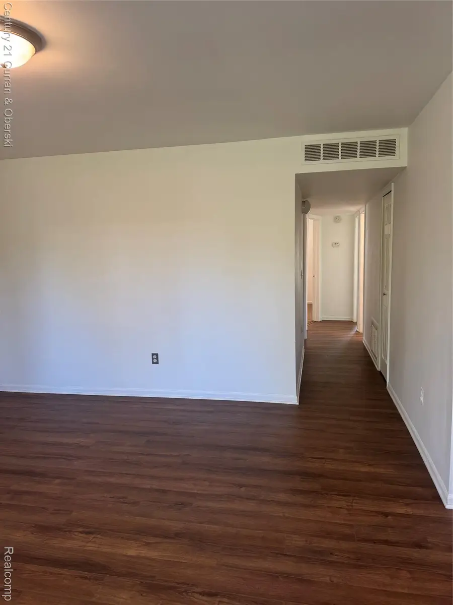 6939 Banner Street, Taylor, MI 48180 - #3