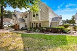 400 Bracknell Arch #A, Chesapeake, VA 23320 - #3