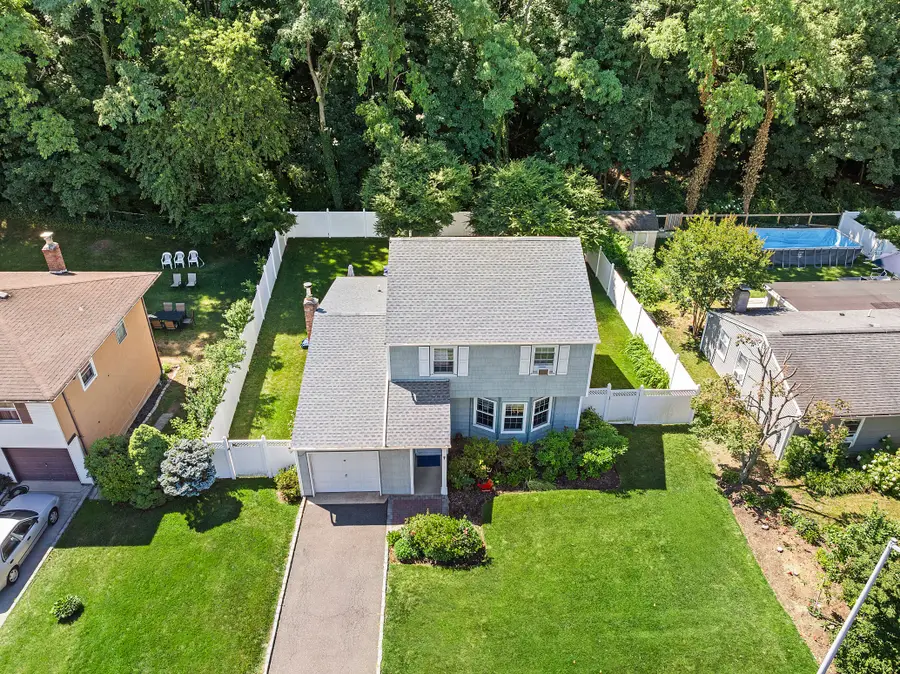 17 Harmony Lane, Glen Cove, NY 11542 - #3