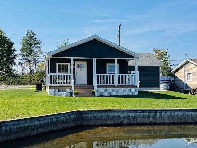 11366 W Shore Drive, Houghton Lake, MI 48629 - #2