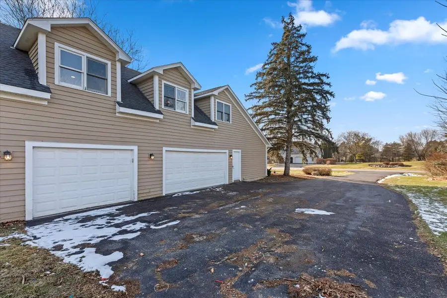 2321 Steeple Chase Circle W, Libertyville, IL 60048 - #3