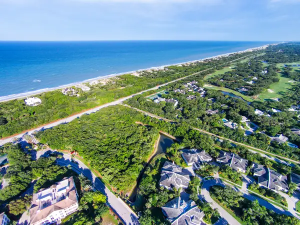 900 River Club Drive & Highway A1a, Indian River Shores, FL 32963