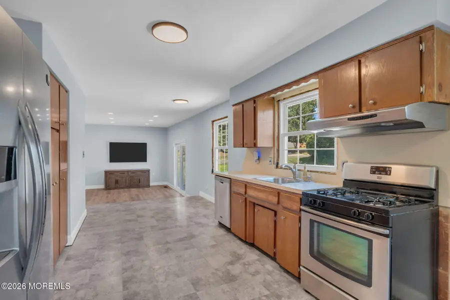 -37 Janet Court, Milltown, NJ 08850 - #3
