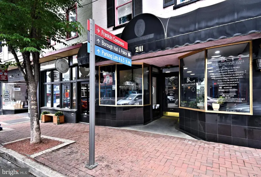 241 Bridge St #apt C, Phoenixville, PA 19460 - #2