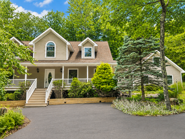 117 Cypress Lane, Greentown, PA 18426