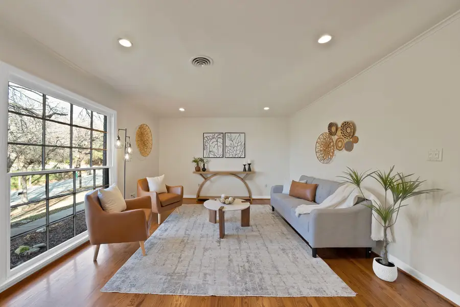 1904 Marigold Avenue, Fort Worth, TX 76111 - Image #3