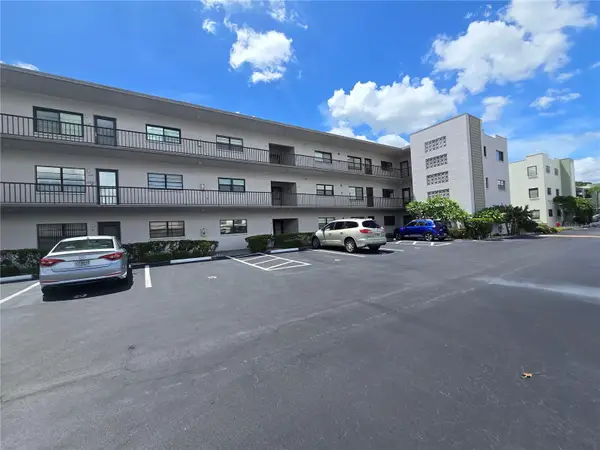 7941 58th Ave. N. #212, St. Petersburg, FL 33709
