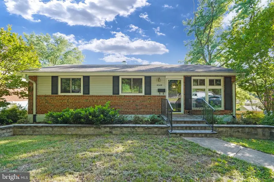6369 Edsall Road, Alexandria, VA 22312 - #2