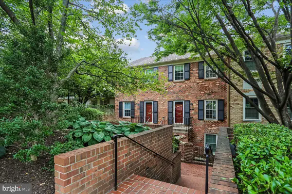 3217 Sutton Place NW #Unit A, Washington, DC 20016