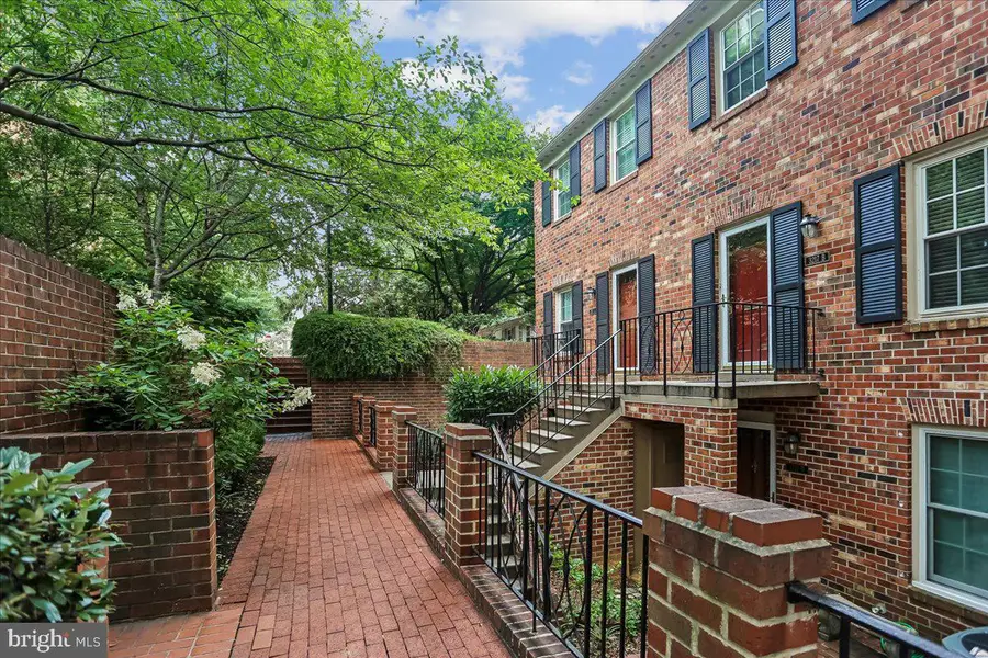 3217 Sutton Place NW #Unit A, Washington, DC 20016 - #2