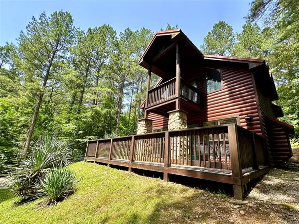 57 W High Peak Trail, Broken Bow, OK 74728