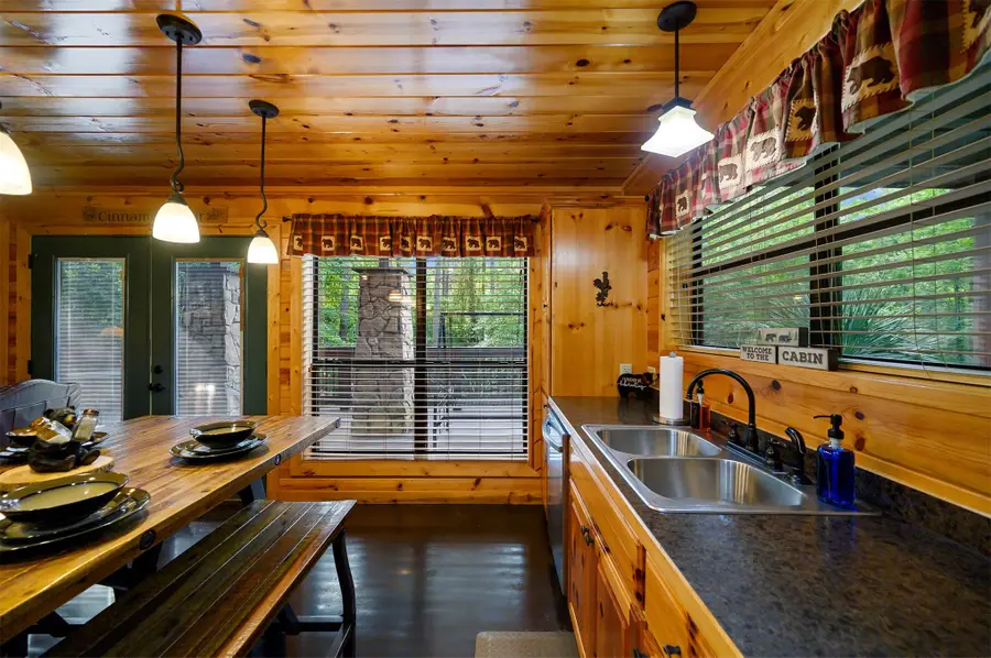 57 W High Peak Trail, Broken Bow, OK 74728 - #3