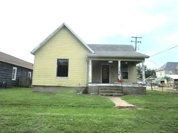 534 E Maple Street, Canton, IL 61520