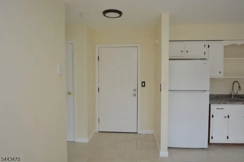 14 Oak Ridge Rd , 2, Newfoundland, NJ 07435-1450 - #3