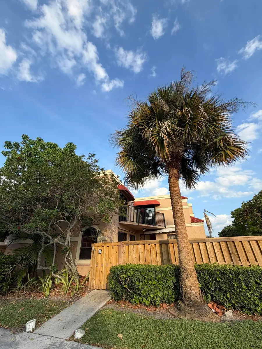 8273 Thames Boulevard #Unit Unit D, Boca Raton, FL 33433 - #3