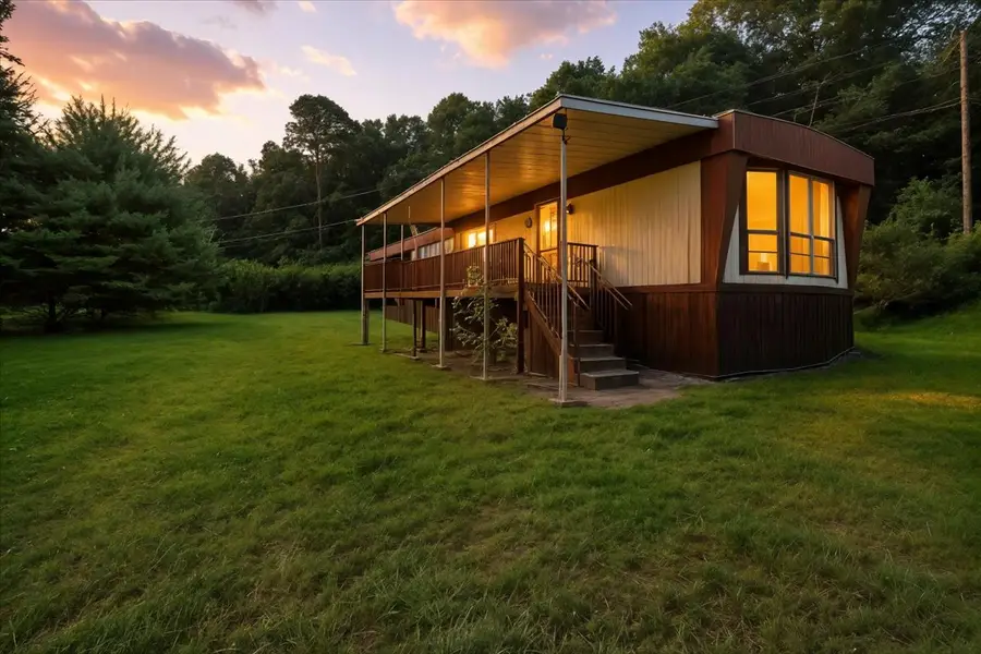 30180 Jug Run Road, Frazeysburg, OH 43822 - Image #2