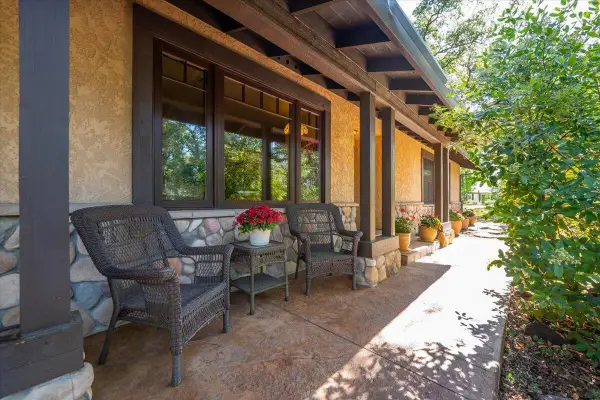 21880 Oak Meadow Road, Palo Cedro, CA 96073
