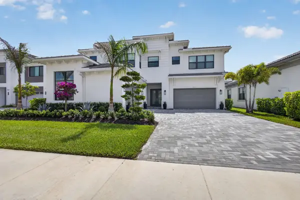 9931 Migration Point, Palm Beach Gardens, FL 33412