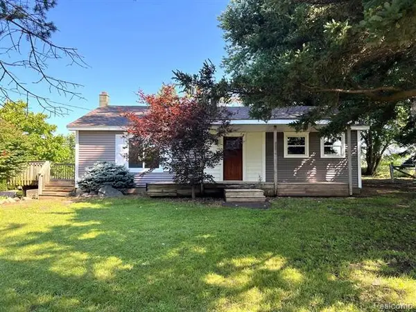 3355 E Braden Road, Perry, MI 48872